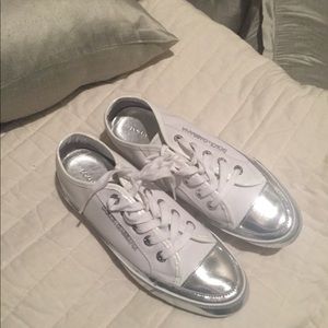 Tennis shoes fashion not sport